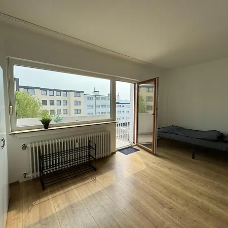 דירה Gemuetliches Mit Balkon Und Garten *